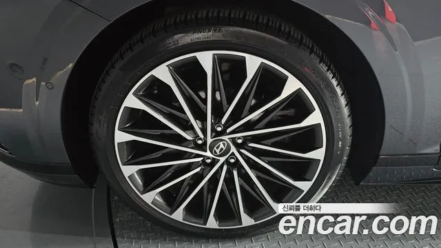 Hyundai Grandeur Hybrid (GN7) id 2487751 из Кореи 15