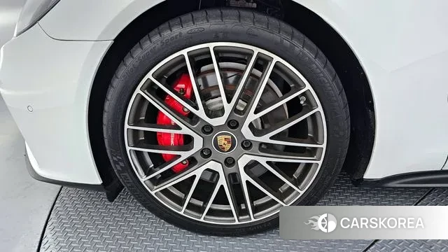 Porsche Panamera (971) id 2989504 из Кореи 15