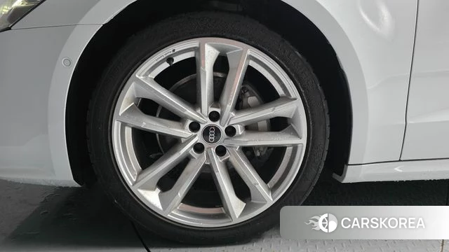 Audi A7 (4K) id 4608838 из Кореи 28