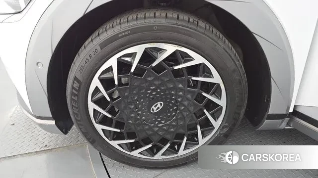 Hyundai Ionic 5 id 3416329 из Кореи 15