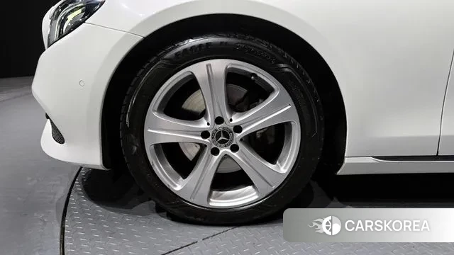 Mercedes-Benz E-Class W213 id 3563290 из Кореи 15