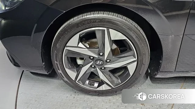 Hyundai Avante (CN7) id 3390152 из Кореи 15