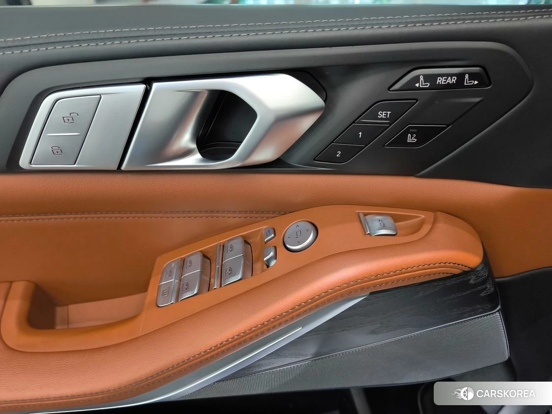 BMW X7 id 4440309 из Китая 38