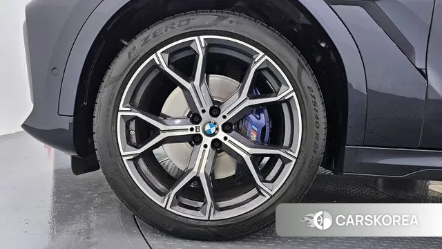 BMW X6 (G06) id 3438618 из Кореи 15