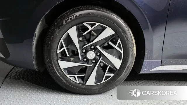 Hyundai The New Grandeur IG Hybrid id 3578195 из Кореи 15