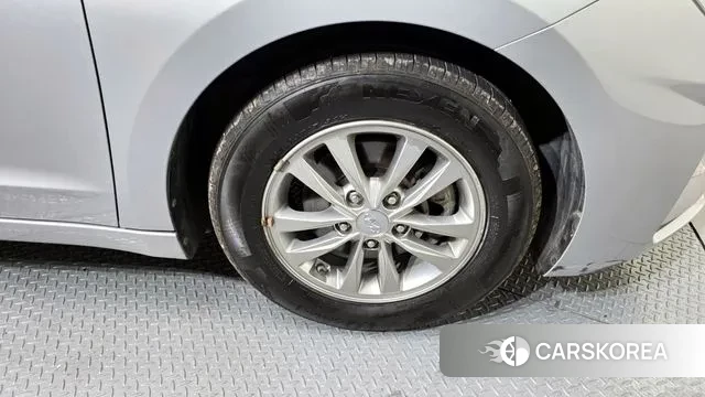 Hyundai The New Avante AD id 3494229 из Кореи 15