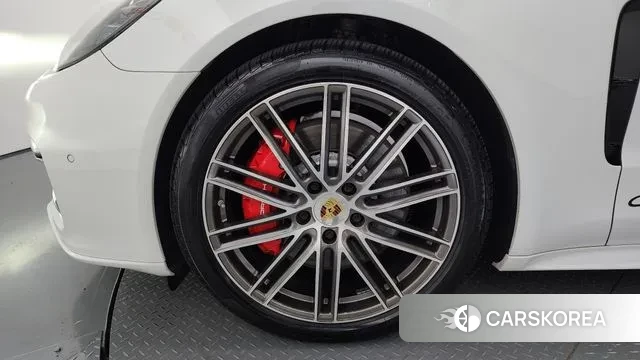 Porsche Panamera (971) id 3004383 из Кореи 15