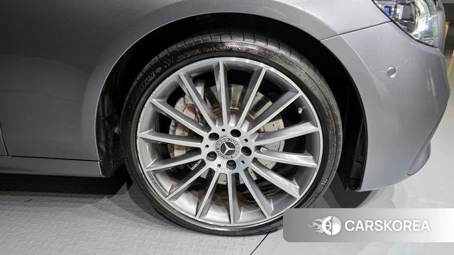 Mercedes-Benz E-Class W213 id 3843331 из Кореи 15