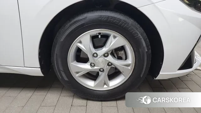 Hyundai Avante (CN7) id 2960527 из Кореи 15