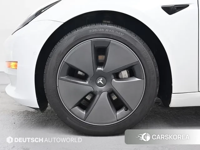 Tesla Model 3 id 2885410 из Кореи 15