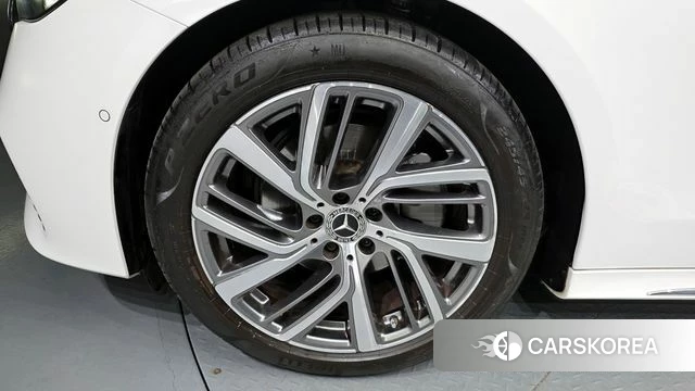 Mercedes-Benz E-Class W214 id 3883098 из Кореи 15