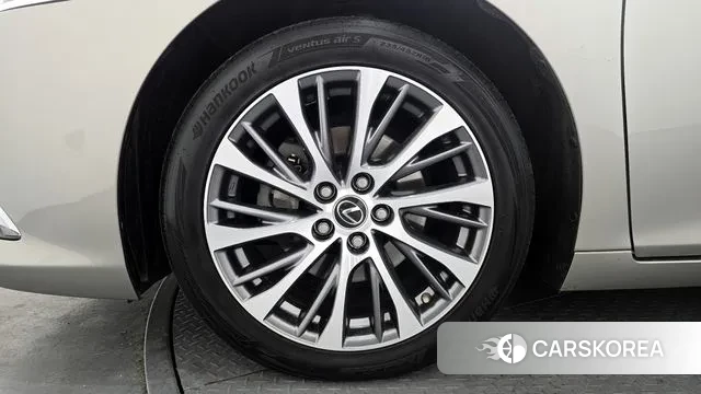 Lexus ES300h 7th generation id 3494355 из Кореи 15