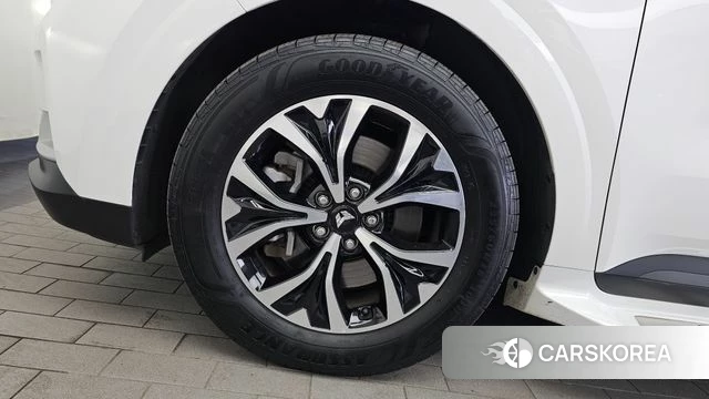 Kia Carnival 4th generation id 4414625 из Кореи 27