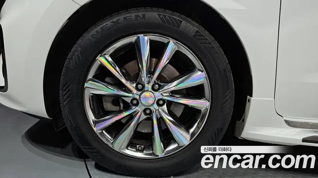 Kia The New Carnival id 2850723 из Кореи 15