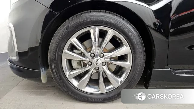 Kia The New Carnival id 3692648 из Кореи 15