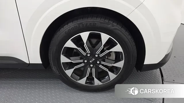 Kia Carnival 4th generation id 3691371 из Кореи 15