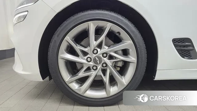 Genesis The New G70 id 3458651 из Кореи 15