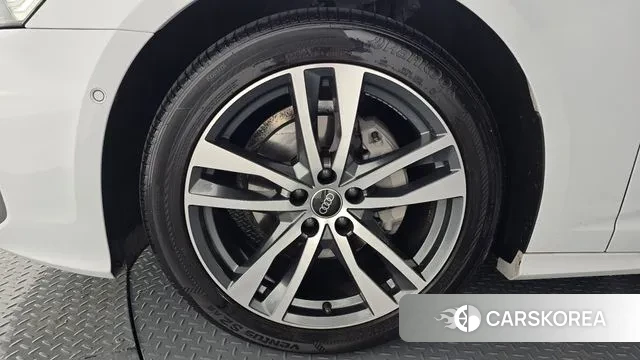 Audi A6 (C8) id 3289194 из Кореи 15