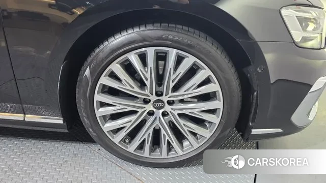 Audi A8 (D5) id 3690399 из Кореи 15