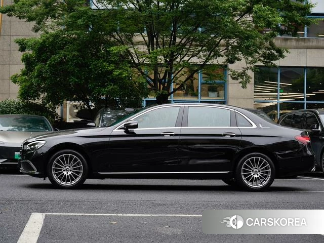 Mercedes-Benz E-class id 4275833 из Китая 16