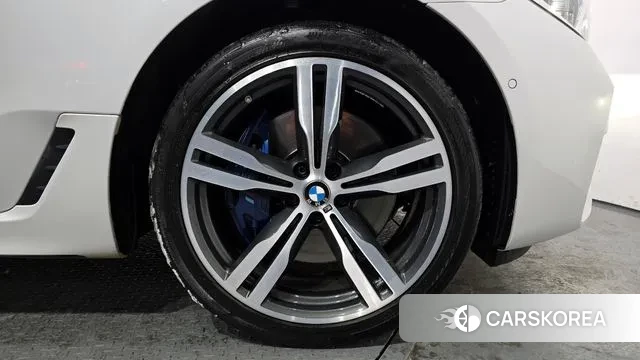 BMW 6 Series GT (G32) id 3631597 из Кореи 15