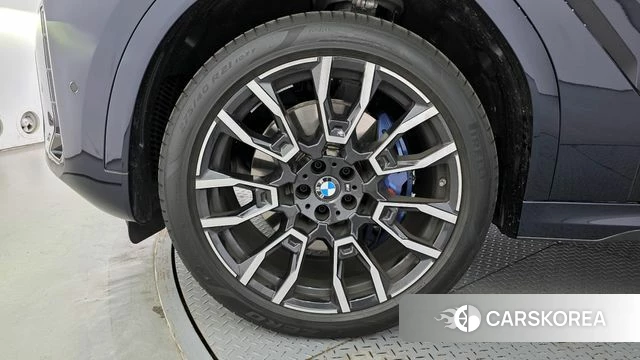 BMW X6 (G06) id 4279546 из Кореи 26