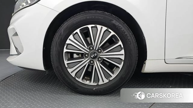 Kia K7 Premier Hybrid id 4317123 из Кореи 26