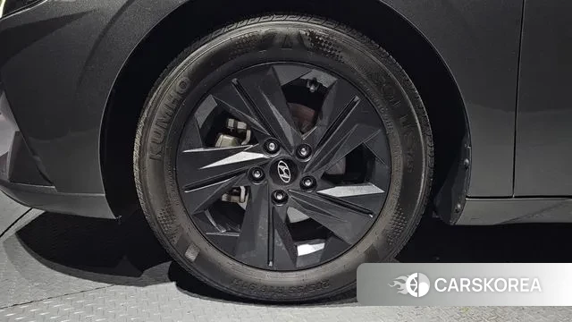 Hyundai Avante (CN7) id 3458345 из Кореи 15