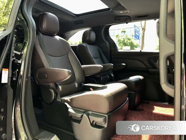 Toyota Grevia id 4278874 из Китая 19