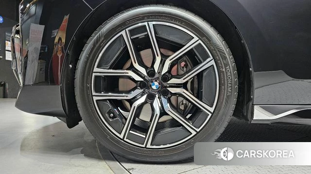 BMW 7 Series (G70) id 4612261 из Кореи 15