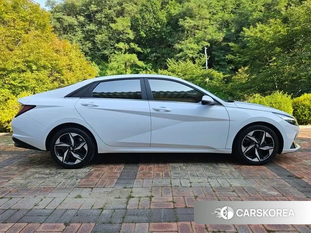 Hyundai Avante (CN7) id 3302198 из Кореи 15