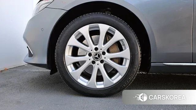 Mercedes-Benz E-Class W213 id 3351192 из Кореи 15