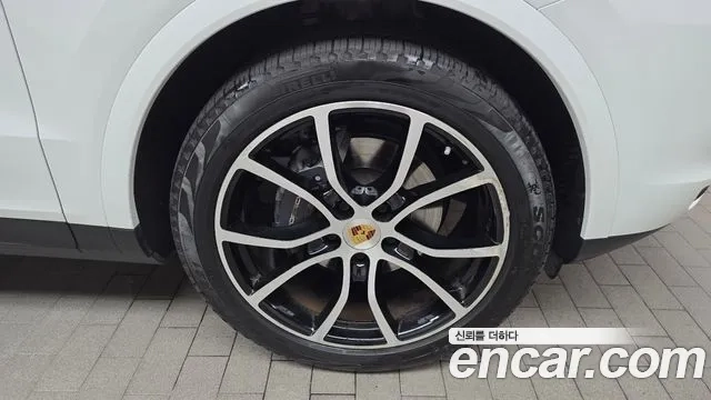 Porsche Cayenne (PO536) id 2956251 из Кореи 15