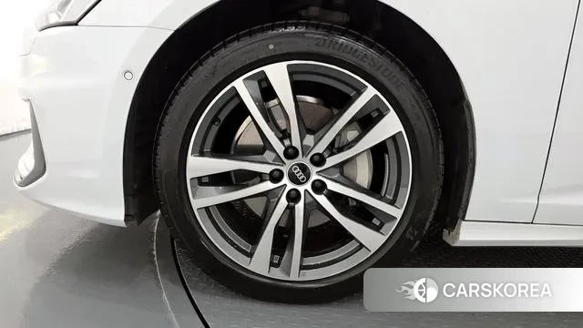 Audi A6 (C8) id 3059086 из Кореи 15