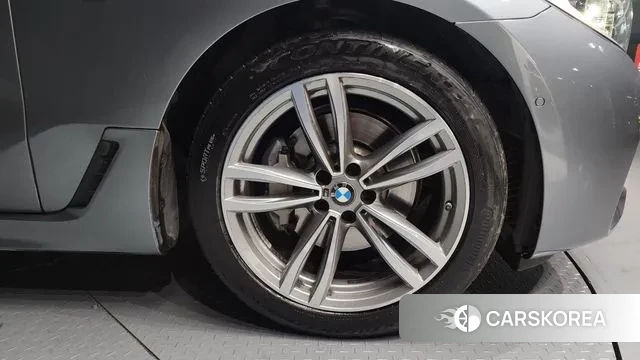 BMW 6 Series GT (G32) id 3661297 из Кореи 15