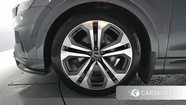 Audi Q8 (4M) id 4608018 из Кореи 36