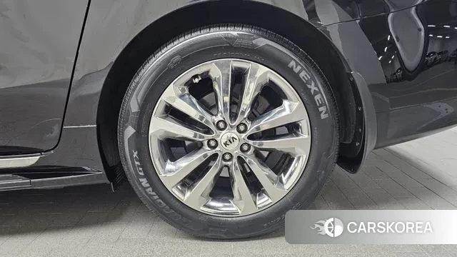 Kia All New Carnival id 3515400 из Кореи 15