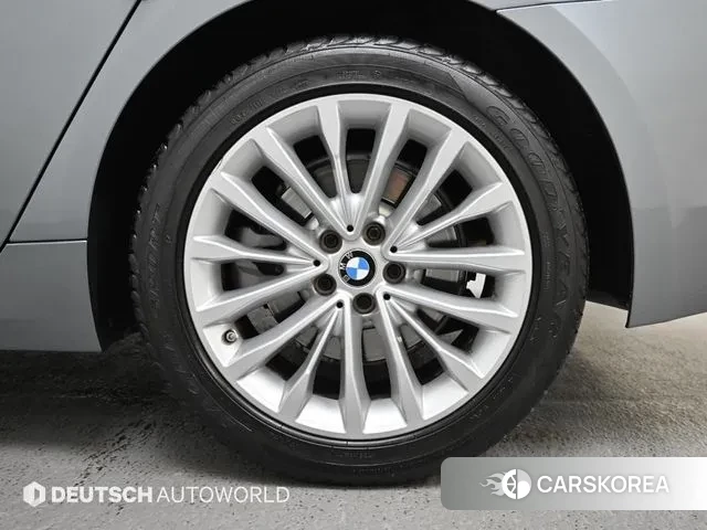 BMW 5 Series (G30) id 3651327 из Кореи 15