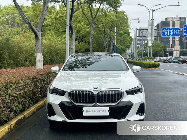 BMW 5 series id 4263158 из Китая 9