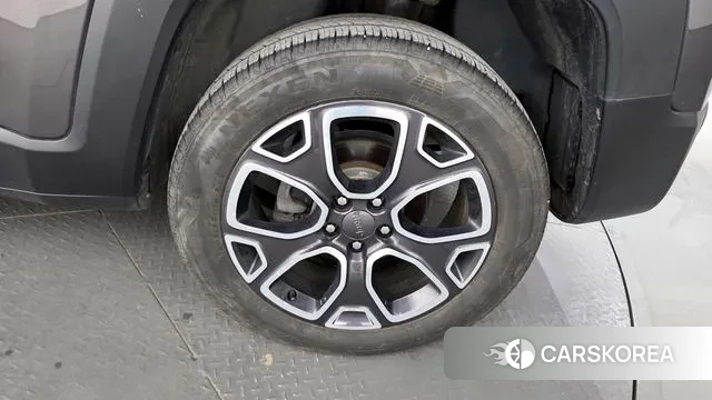 Jeep Renegade id 3515271 из Кореи 15