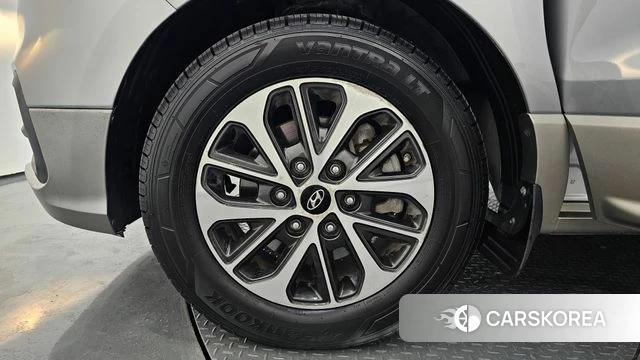 Hyundai The New Grand Starex id 4581751 из Кореи 27