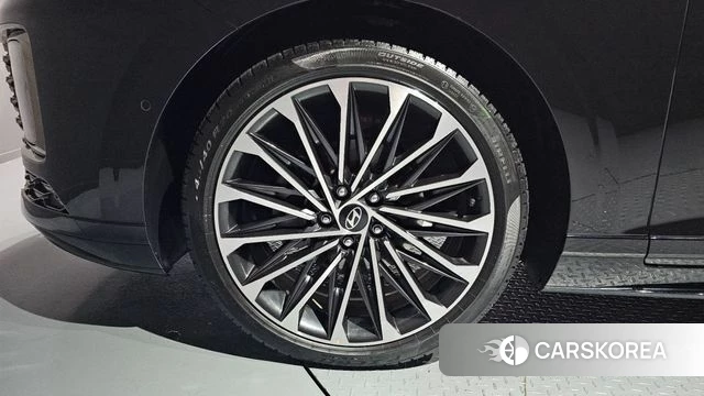 Hyundai Grandeur Hybrid (GN7) id 4427538 из Кореи 15