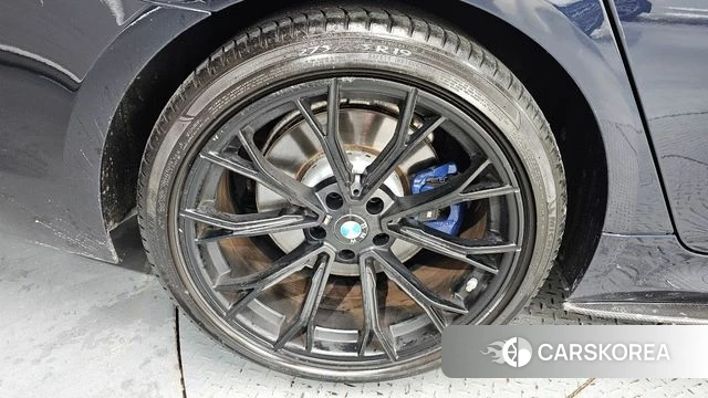 BMW 5 Series (G30) id 4574061 из Кореи 29
