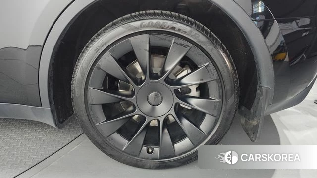 Tesla Model Y id 4768036 из Кореи 15