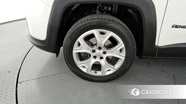 Jeep Renegade id 2964787 из Кореи 15