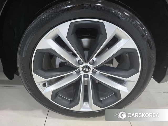 Audi Q8 (4M) id 4381247 из Кореи 15