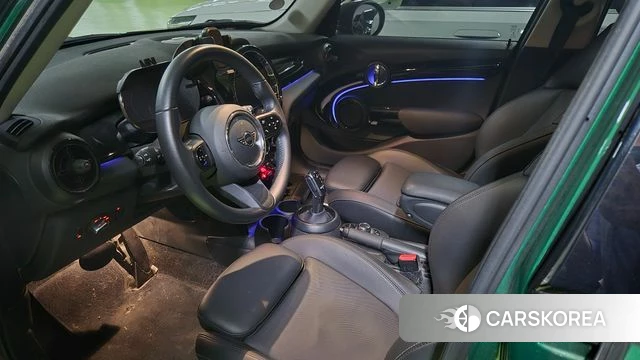 Mini Cooper 2022 Зеленый из Кореи, фото 5