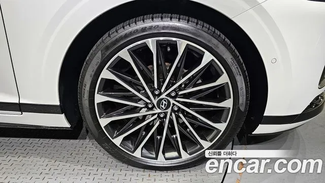 Hyundai Grandeur Hybrid (GN7) id 2738674 из Кореи 15