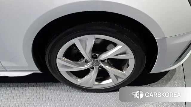 Audi A4 (B9) id 3169655 из Кореи 15