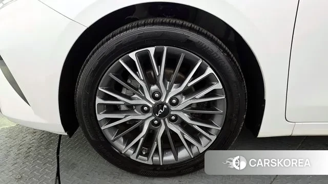 Kia The New K3 2nd generation id 3701619 из Кореи 15